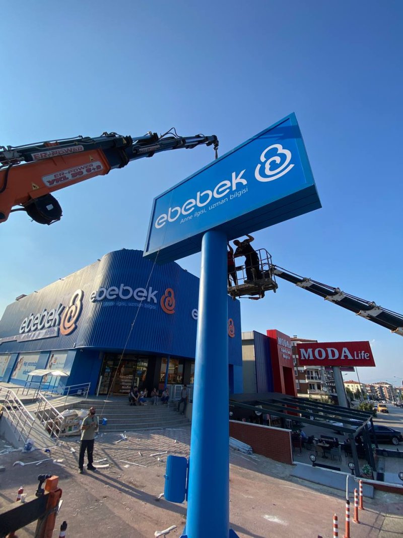 Denizli Vinç ile Tabela Taşıma ve Dikme Montaj